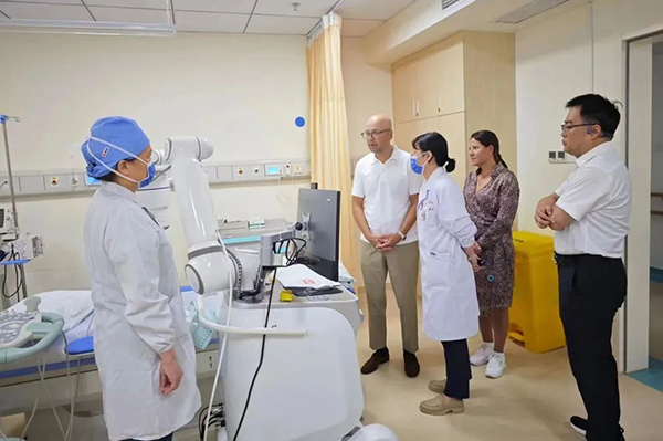 G22恒峰普罗超声聚焦治疗机器人