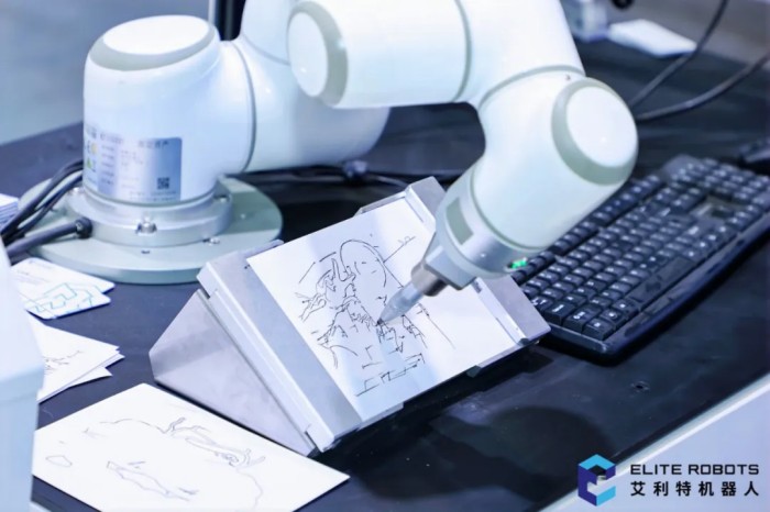 G22恒峰绘画机器人
